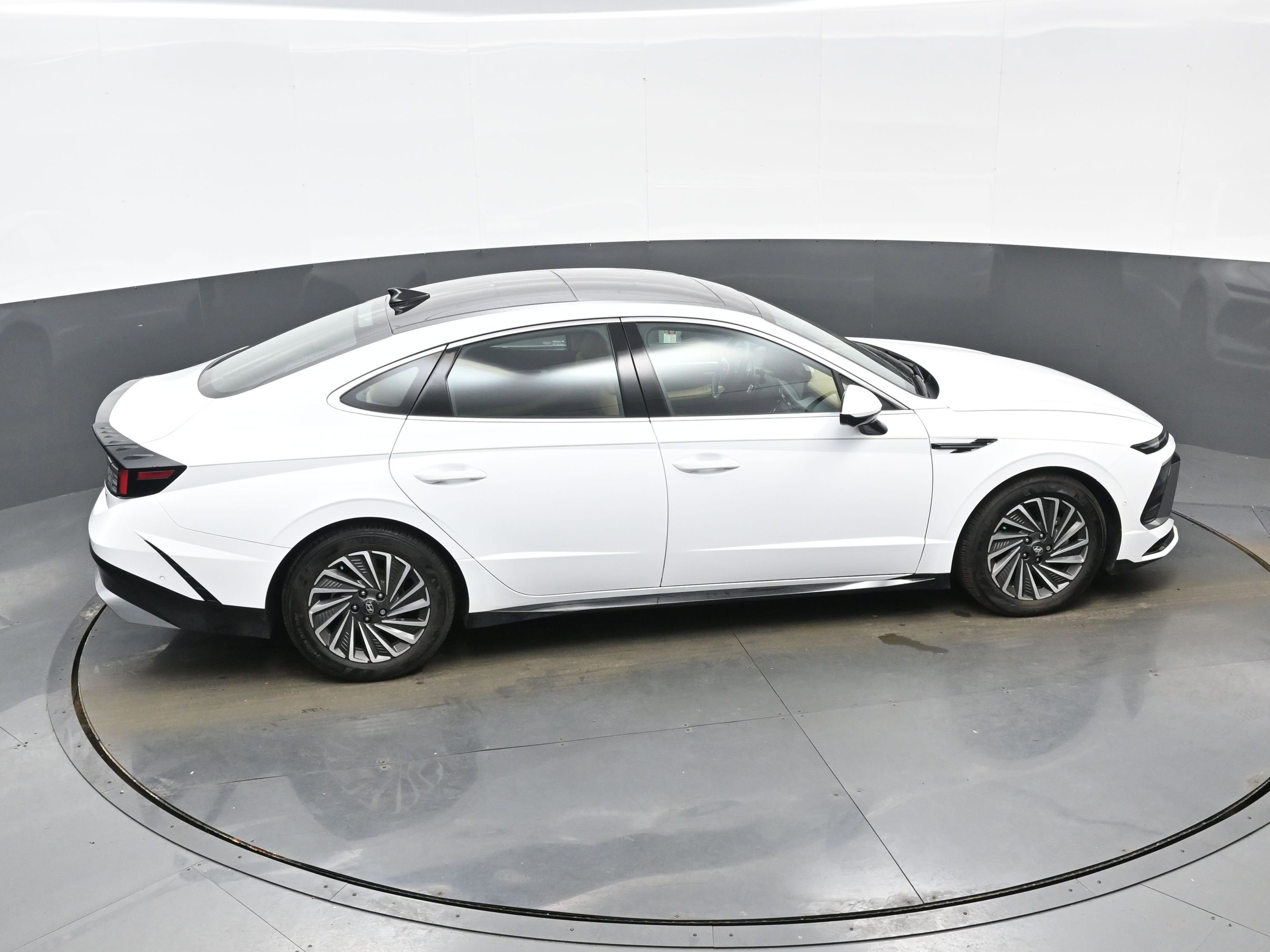 Certified 2025 Hyundai Sonata Limited image 38