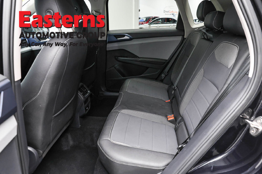Used 2024 Volkswagen Taos SE FWD image 21