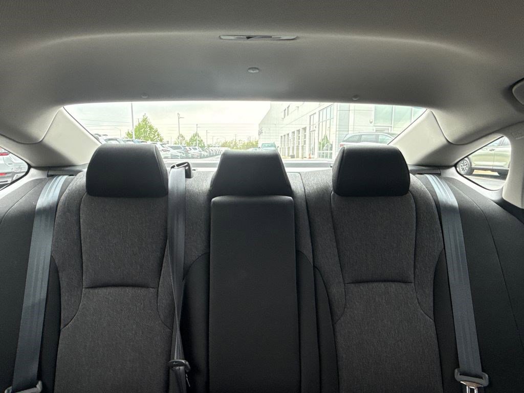 Certified 2023 Honda Accord EX image 18