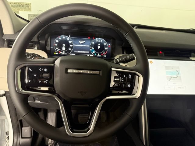 Used 2025 Land Rover Discovery Sport S AWD/4WD image 17