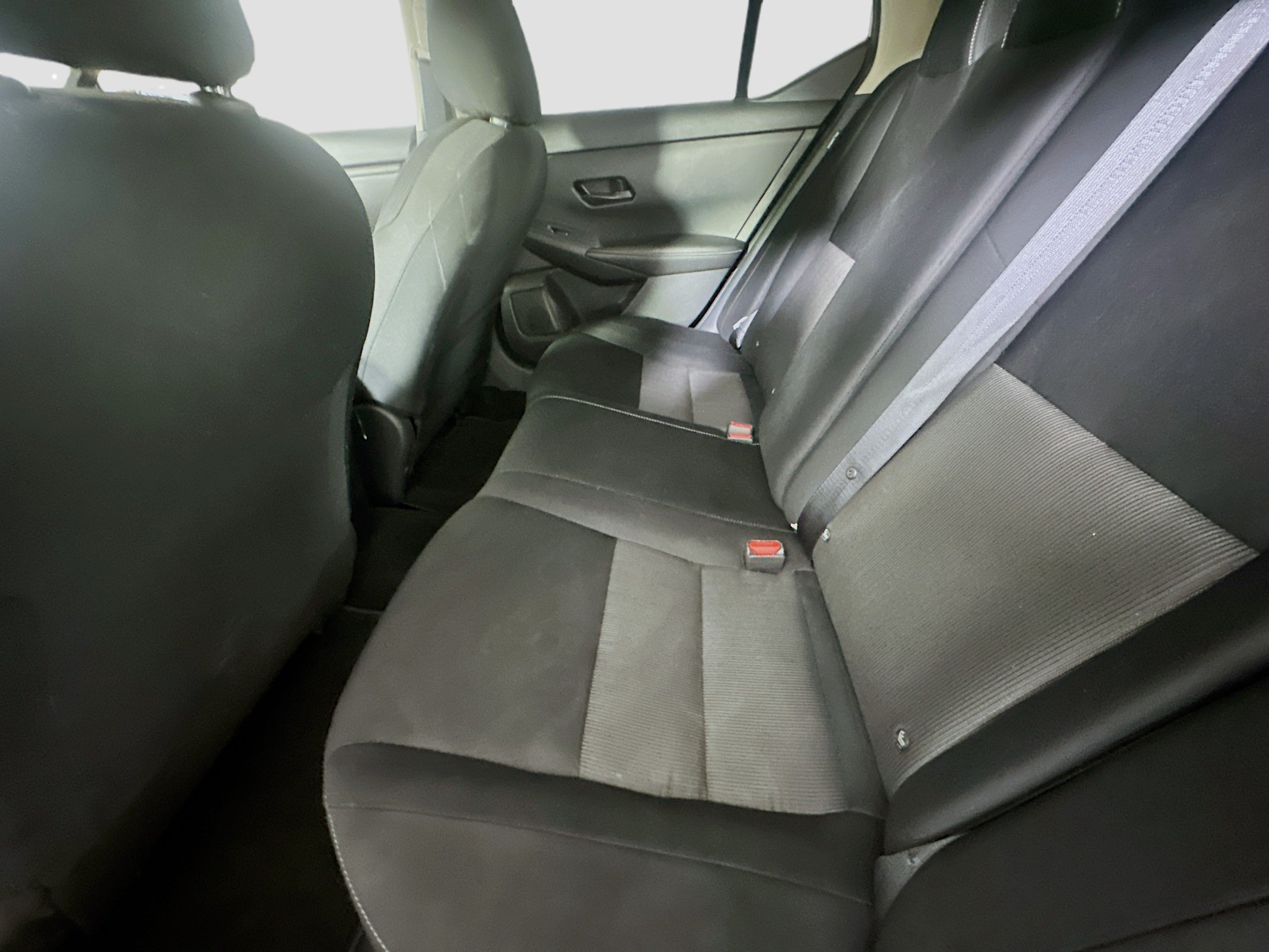 Used 2025 Nissan Sentra SV FWD image 25