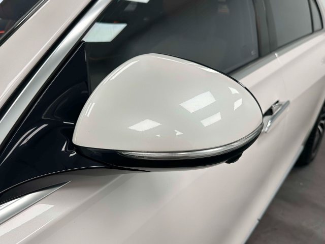 Used 2022 Mercedes-Benz S 580 4MATIC Sedan w/ Rear Seat Package image 23