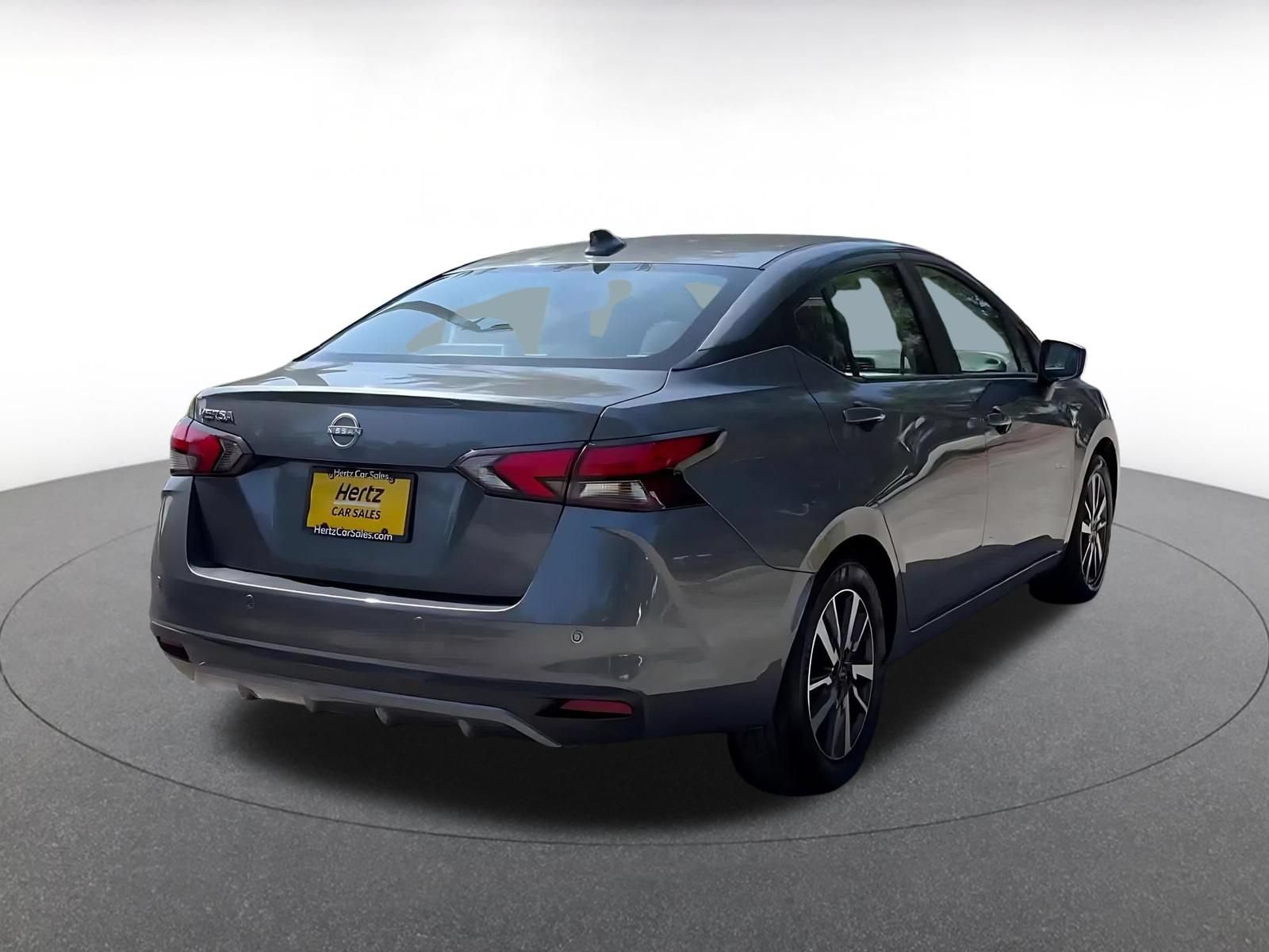 Used 2025 Nissan Versa SV FWD image 14