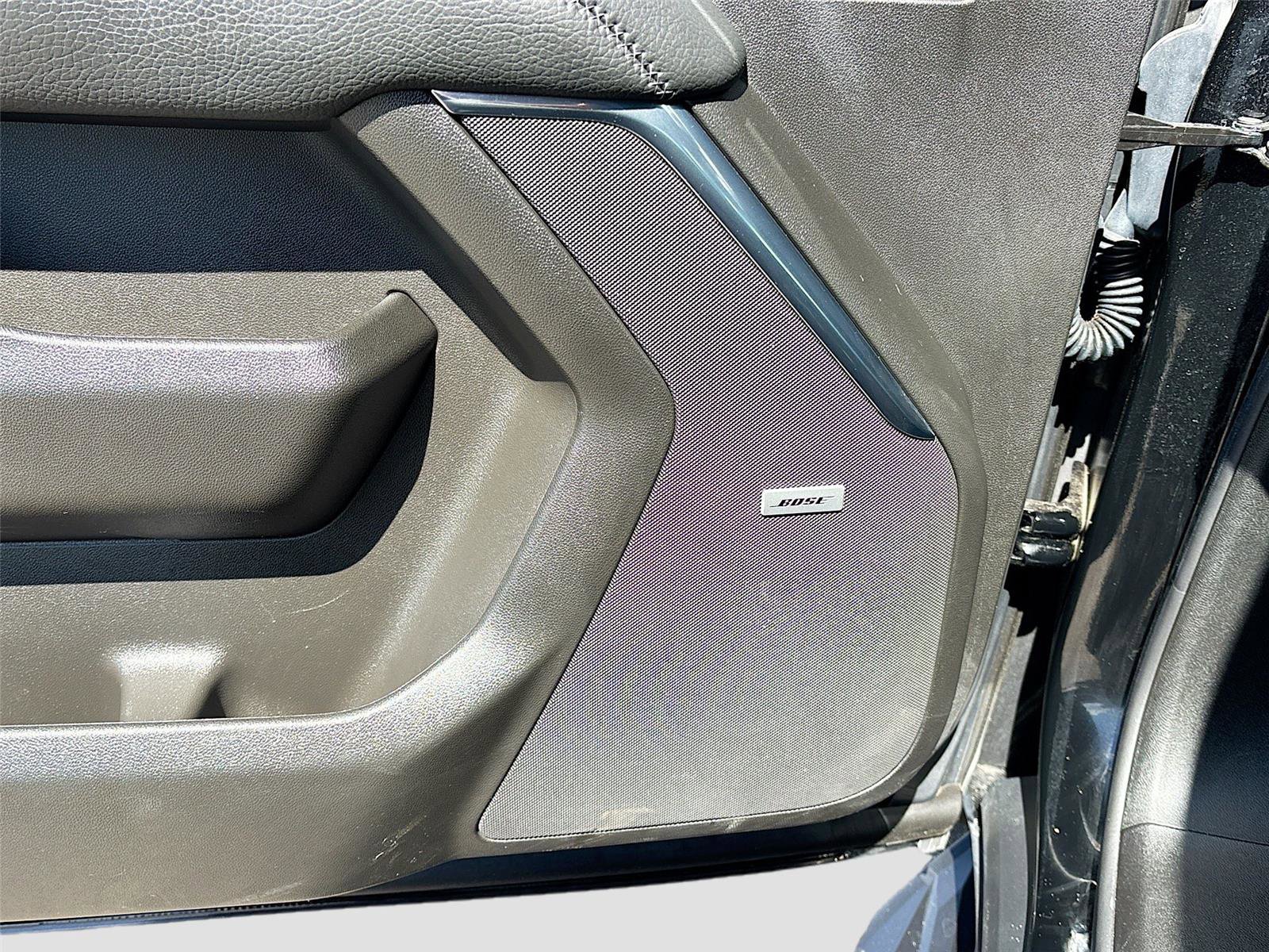 Used 2025 GMC Yukon Denali RWD image 19