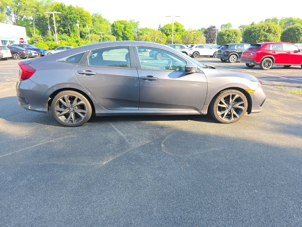 Used 2019 Honda Civic Sport image 9