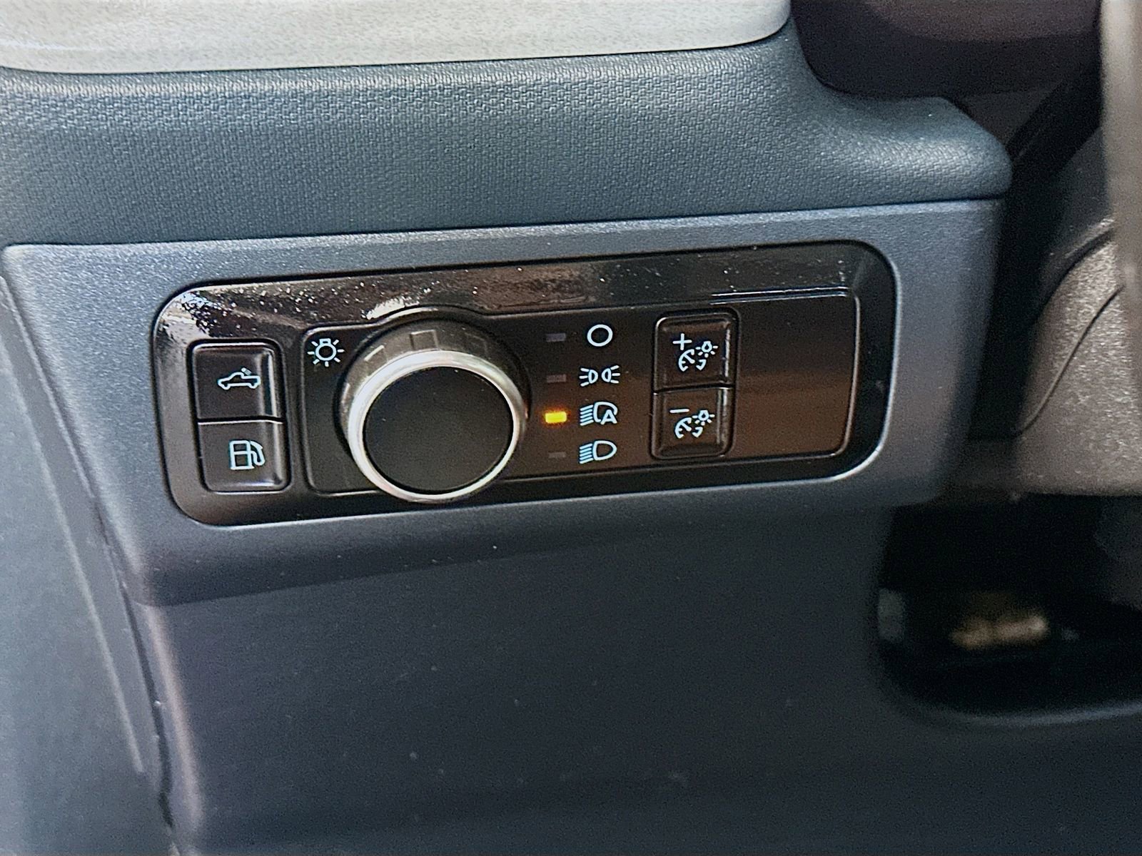 Used 2024 Ford Maverick Lariat FWD image 10