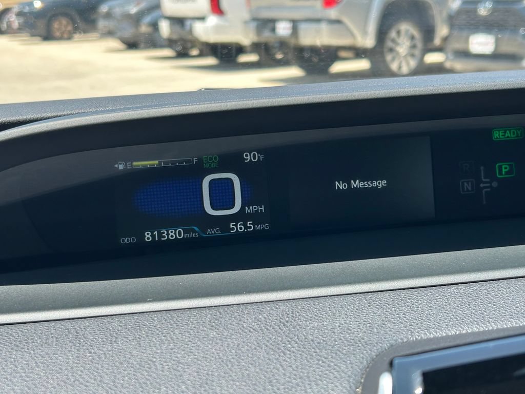 Used 2020 Toyota Prius LE FWD image 29