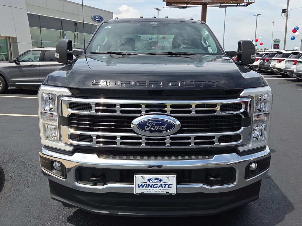 New 2026 Ford F250 XLT w/ FX4 Off-Road Package AWD/4WD image 23