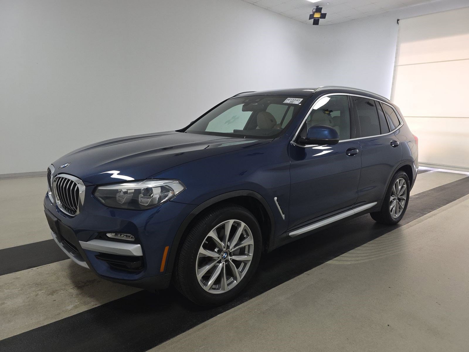 Used 2019 BMW X3 sDrive30i RWD image 2