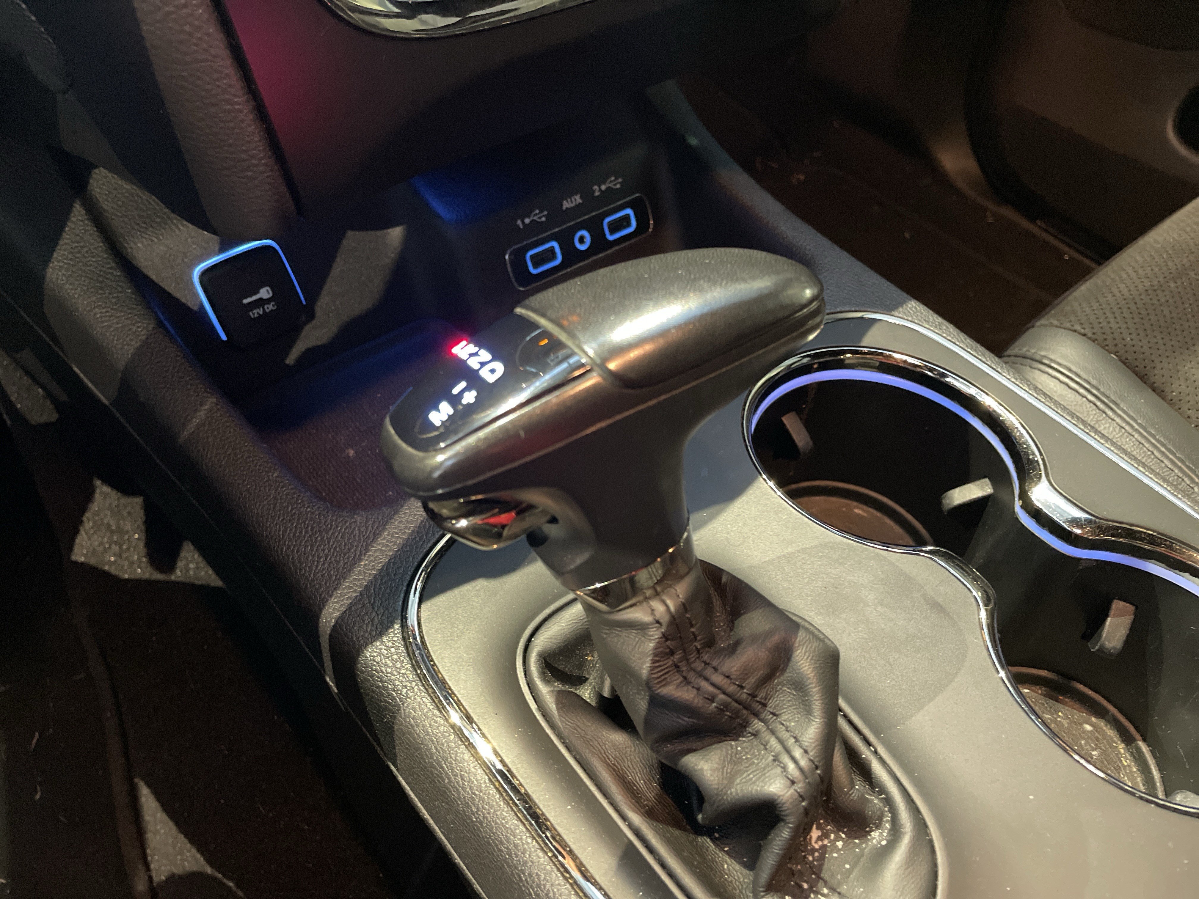 Used 2020 Dodge Durango R/T w/ Blacktop Package RWD image 32