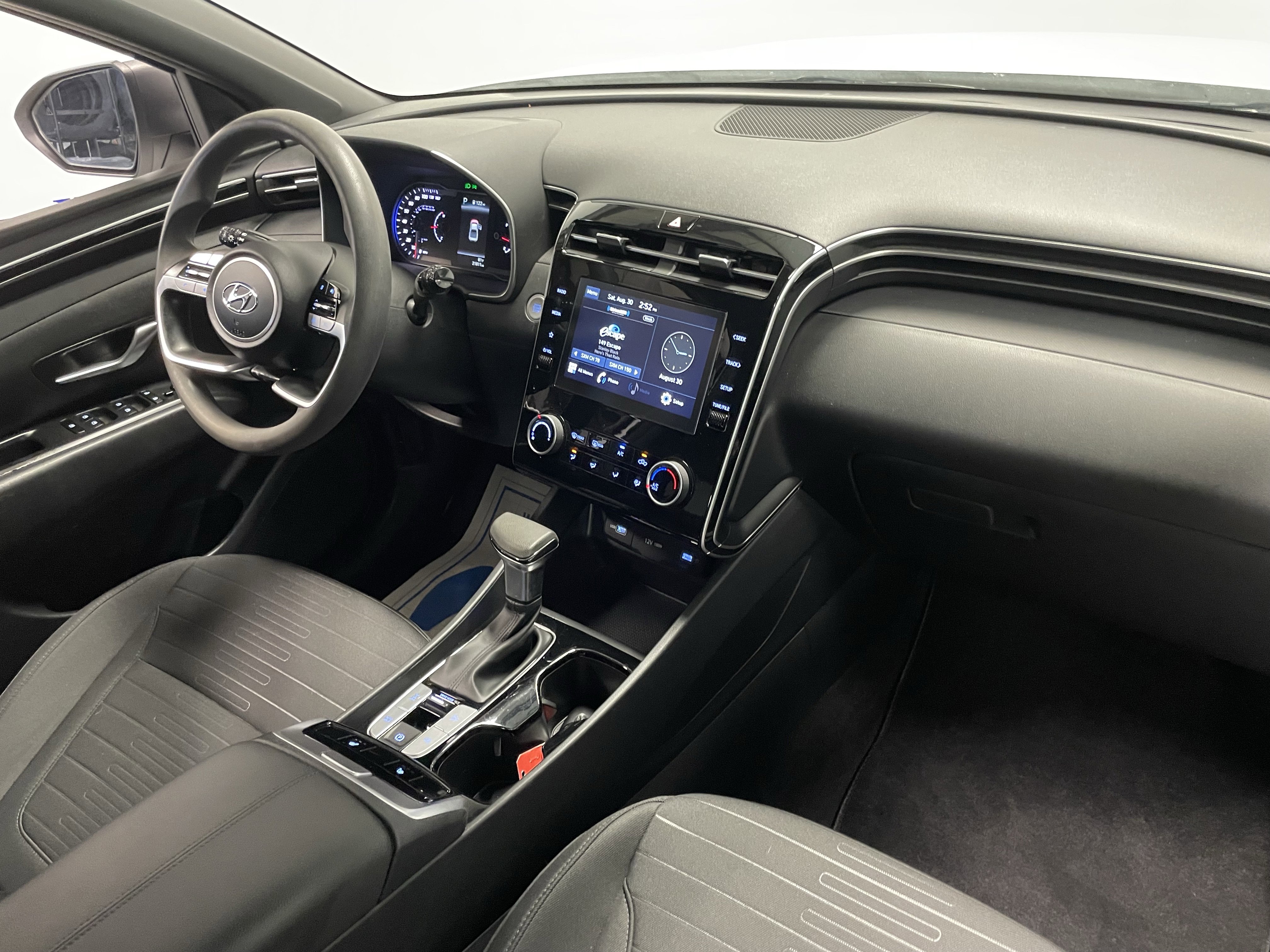 Used 2022 Hyundai Santa Cruz SEL image 24