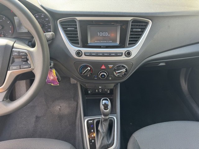 Used 2022 Hyundai Accent SE image 18