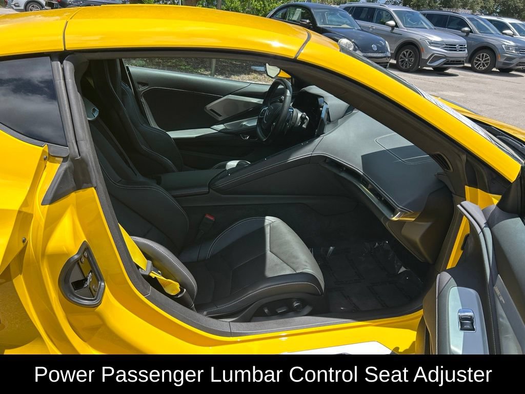 Used 2025 Chevrolet Corvette Stingray Preferred Cpe w/ Z51 Performance Package RWD image 28