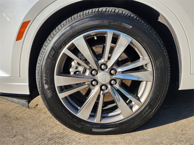 Used 2021 Cadillac XT6 Premium Luxury image 11