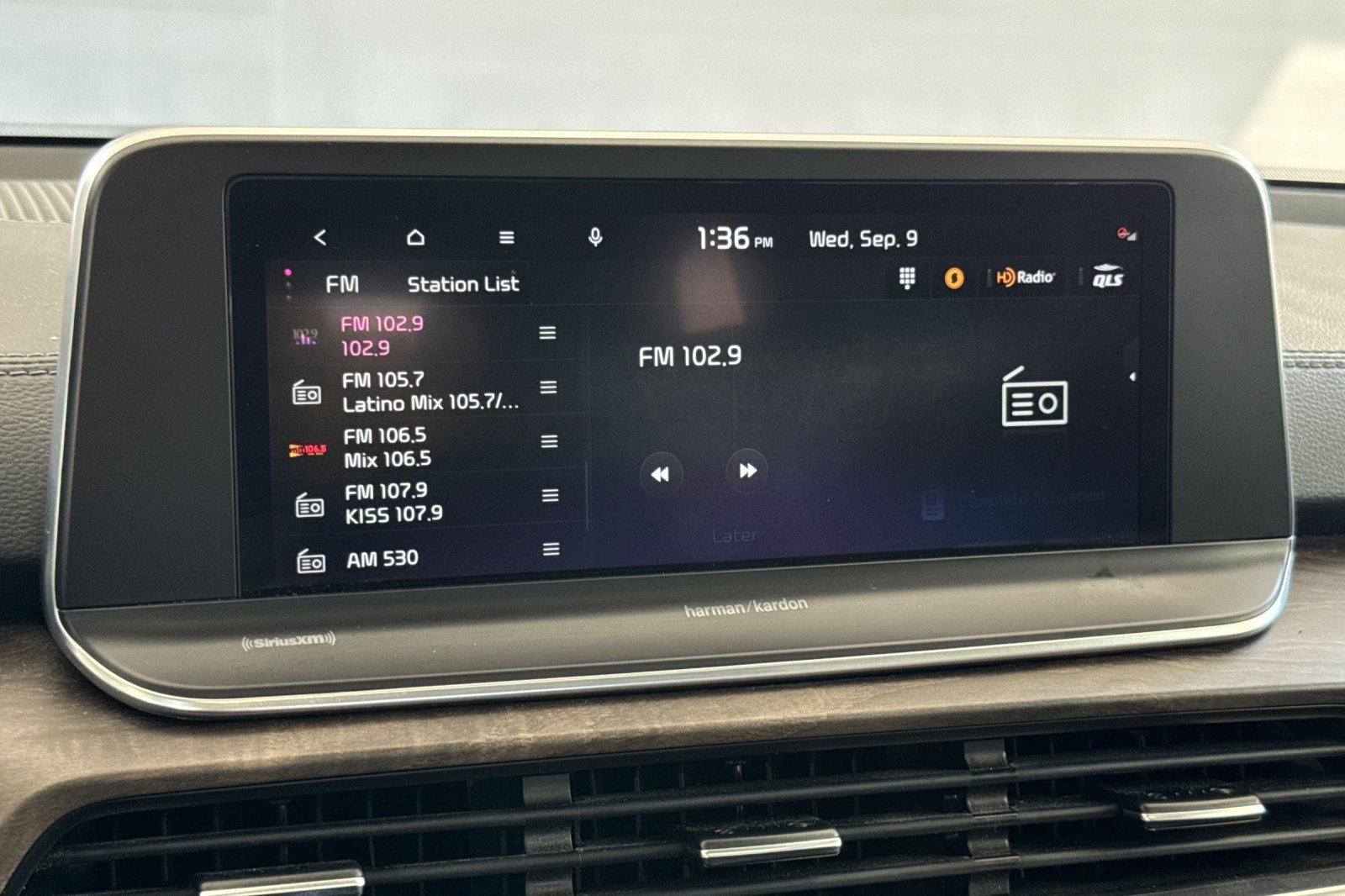 Used 2022 Kia Telluride SX w/ SX Prestige Package AWD/4WD image 26