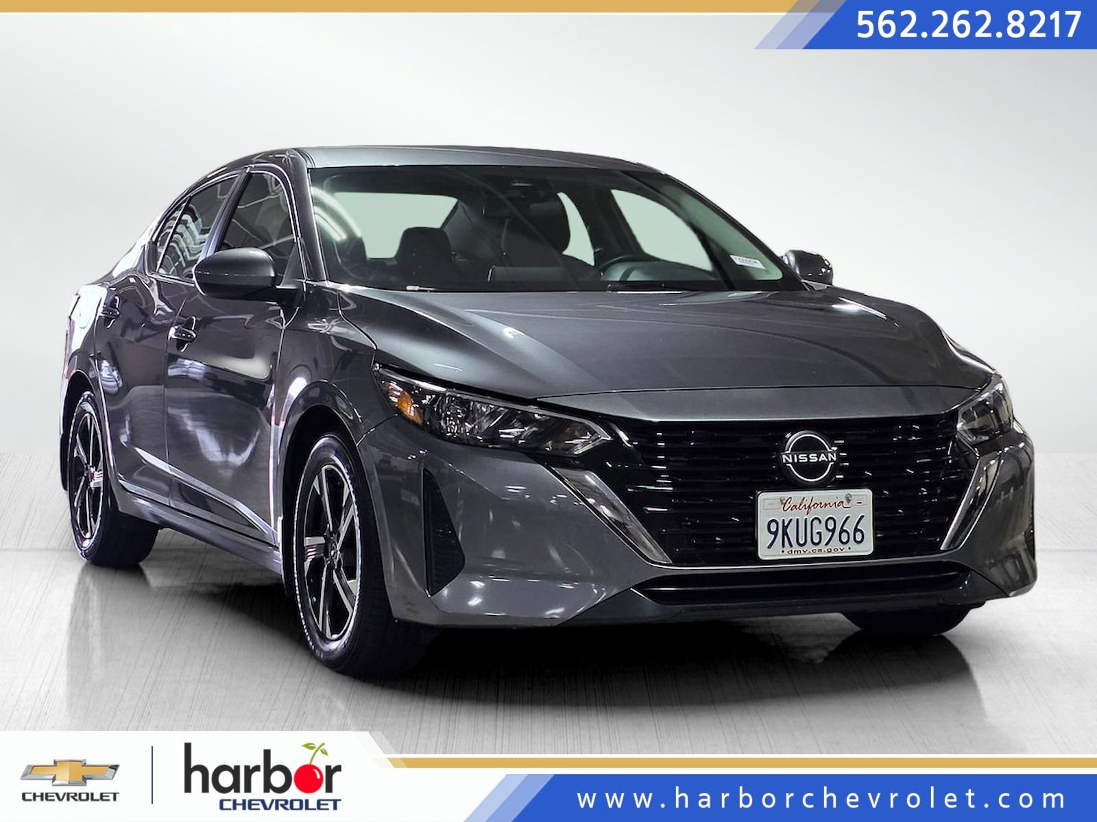 Used 2024 Nissan Sentra SV FWD image 1