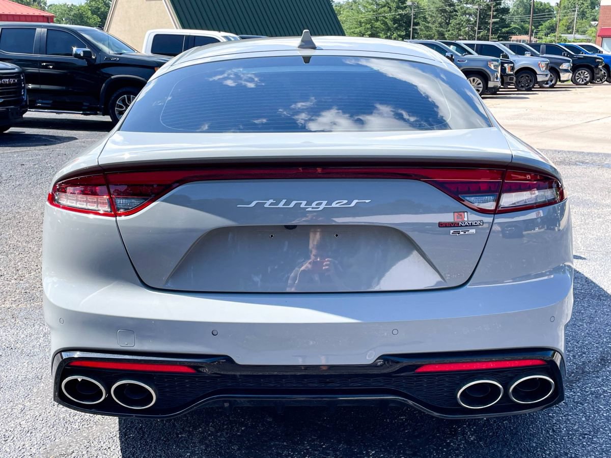Used 2023 Kia Stinger GT-Line w/ Sun & Sound Package RWD image 8