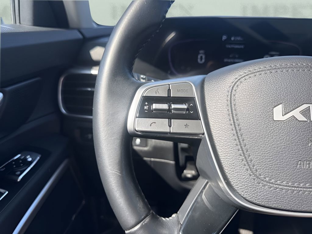 Used 2023 Kia Telluride EX FWD image 15
