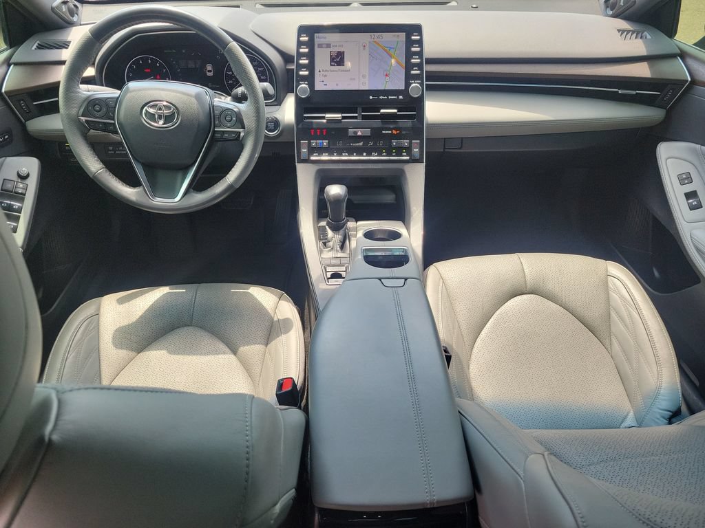 Used 2021 Toyota Avalon Limited w/ Advanced Safety Package FWD image 9