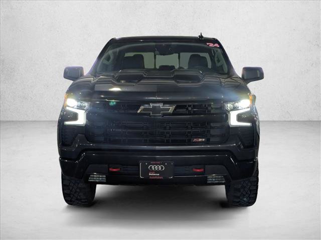 Used 2024 Chevrolet Silverado 1500 LT Trail Boss w/ Convenience Package II image 2