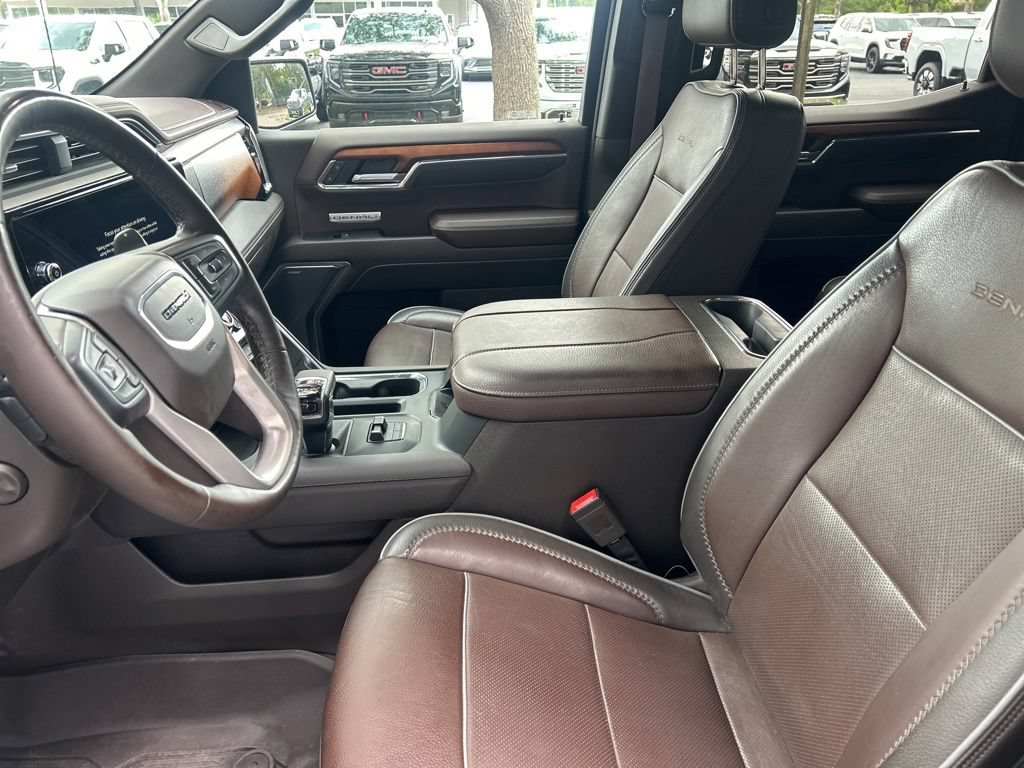Used 2023 GMC Sierra 1500 Denali AWD/4WD image 10