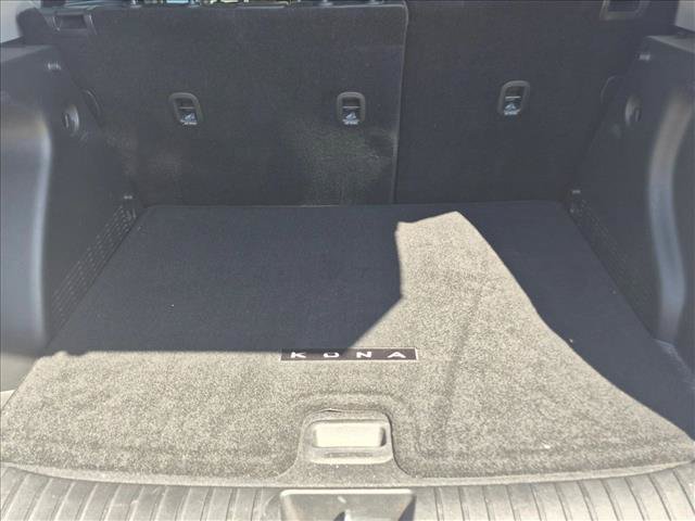 Used 2024 Hyundai Kona Limited FWD image 6