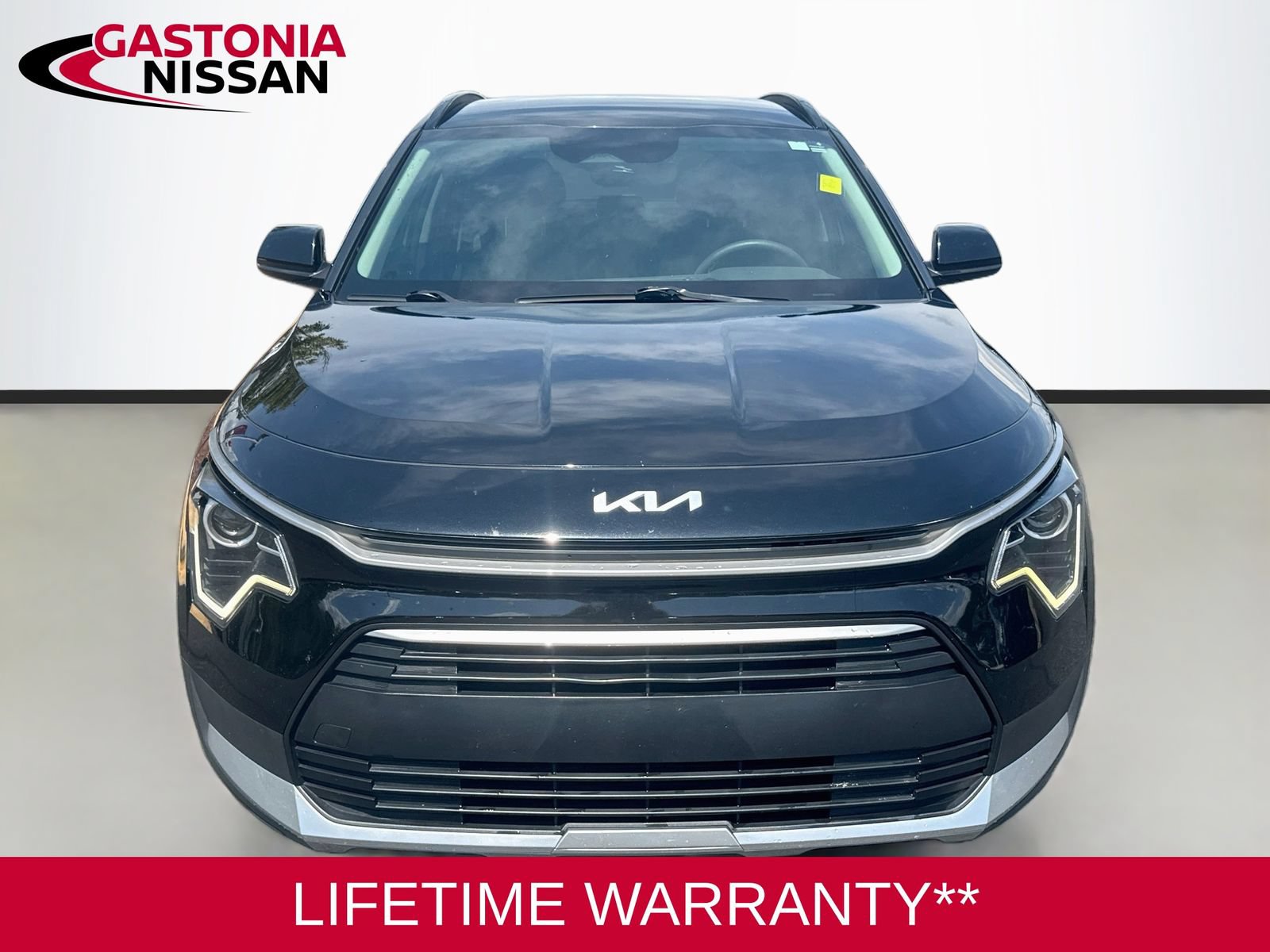 Used 2023 Kia Niro LX FWD video 2