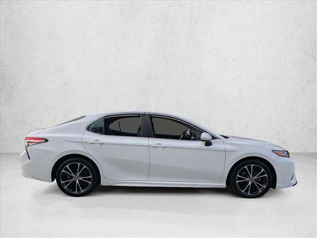 Used 2019 Toyota Camry SE FWD video 2