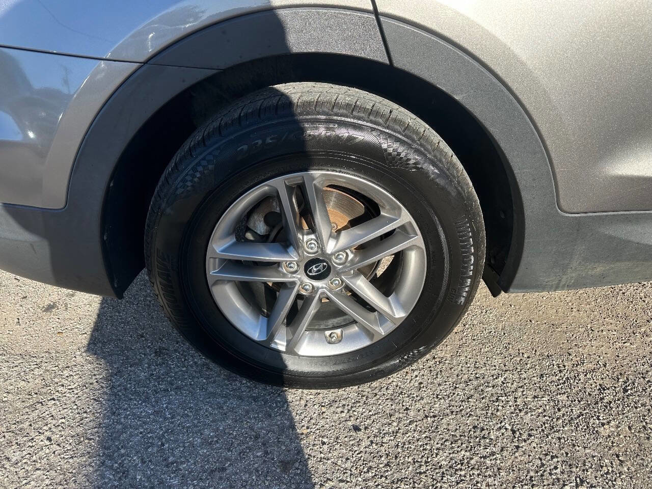 Used 2017 Hyundai Santa Fe Sport image 18