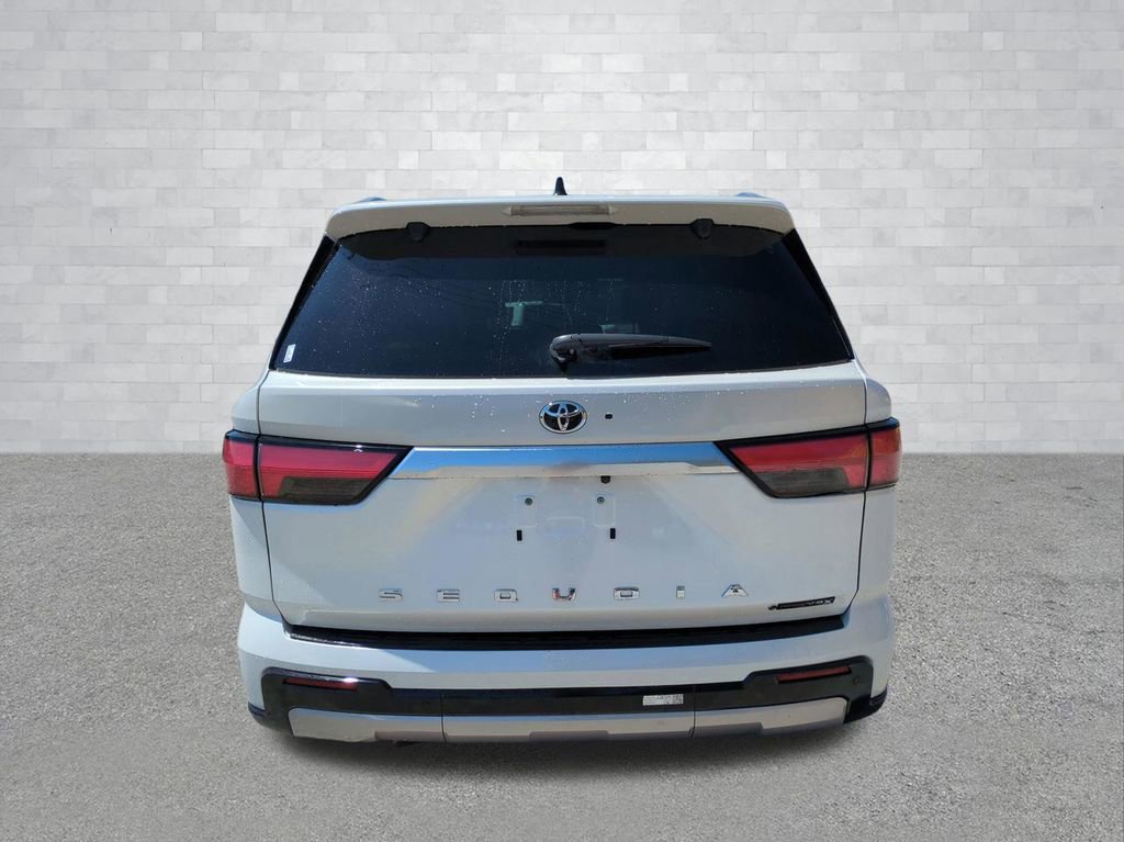 Used 2025 Toyota Sequoia Capstone image 6