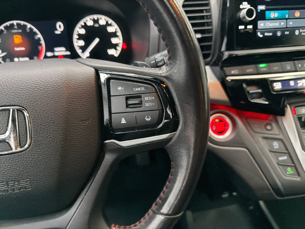 Used 2025 Honda Odyssey Sport-L image 28