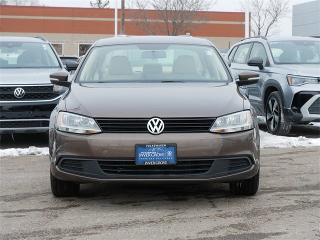 Used 2011 Volkswagen Jetta SE image 2