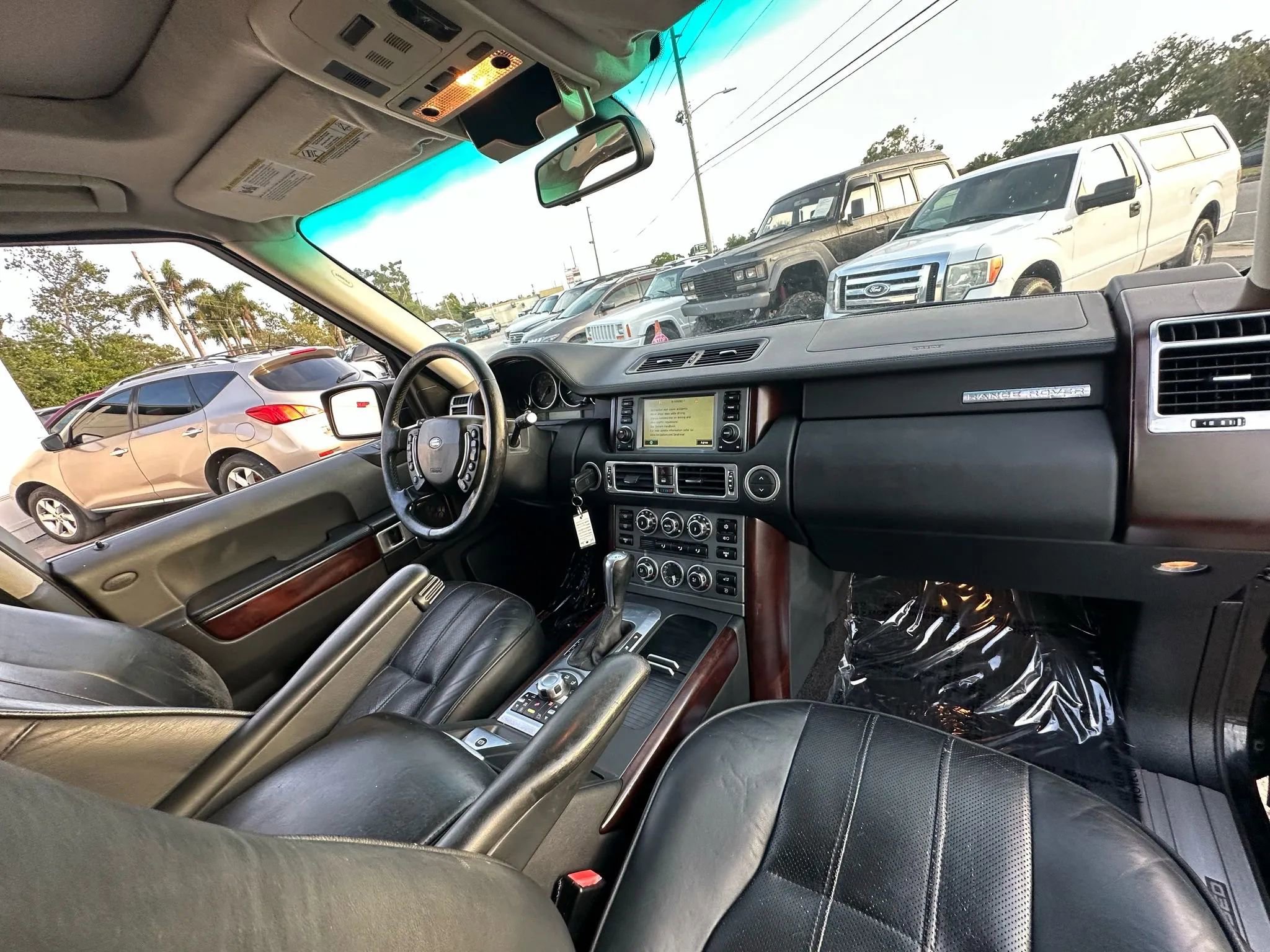 Used 2008 Land Rover Range Rover Supercharged image 8