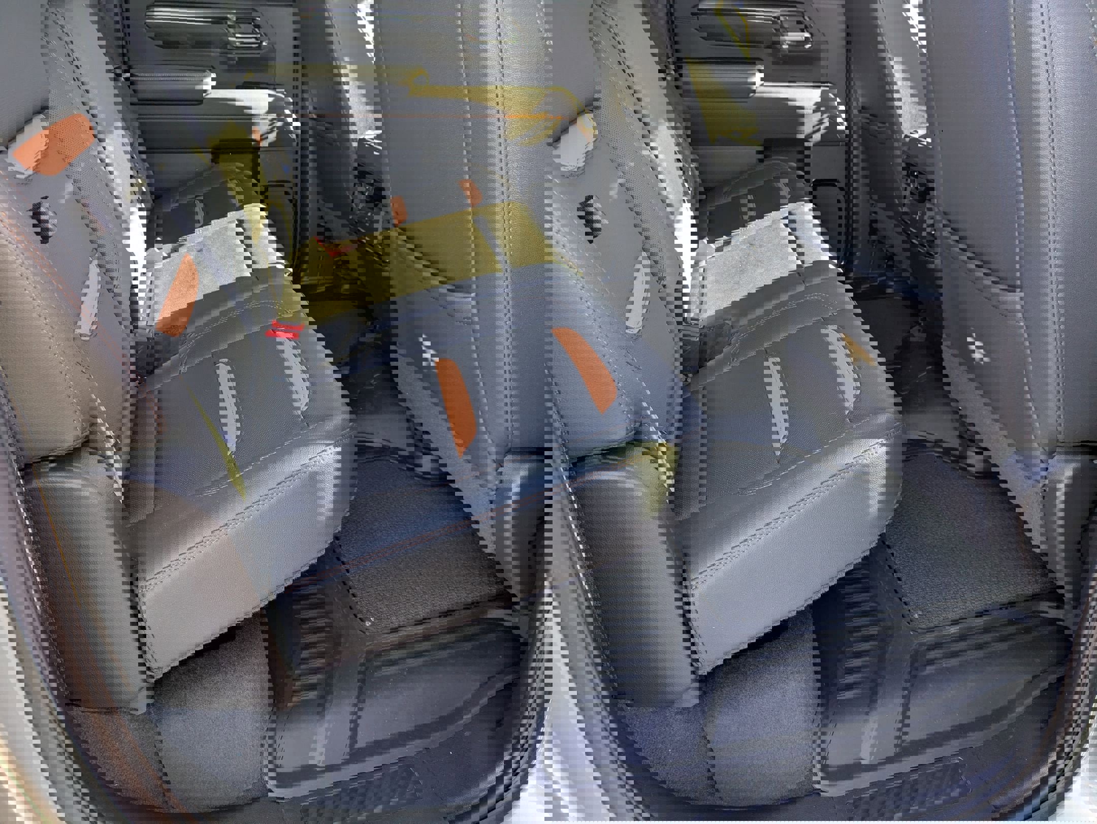 Used 2024 GMC Sierra 2500 AT4 w/ AT4 Premium Plus Package image 35