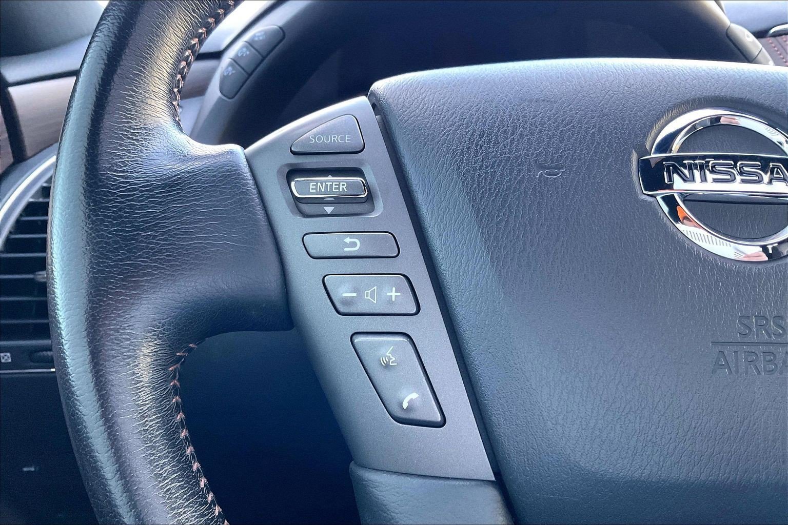 Used 2020 Nissan Armada Platinum w/ Platinum Reserve Package image 21