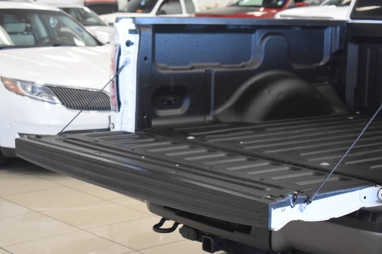 Used 2012 Ford F150 Raptor w/ Raptor Luxury Pkg AWD/4WD image 28