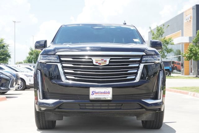 Used 2024 Cadillac Escalade ESV Premium Luxury Platinum image 2