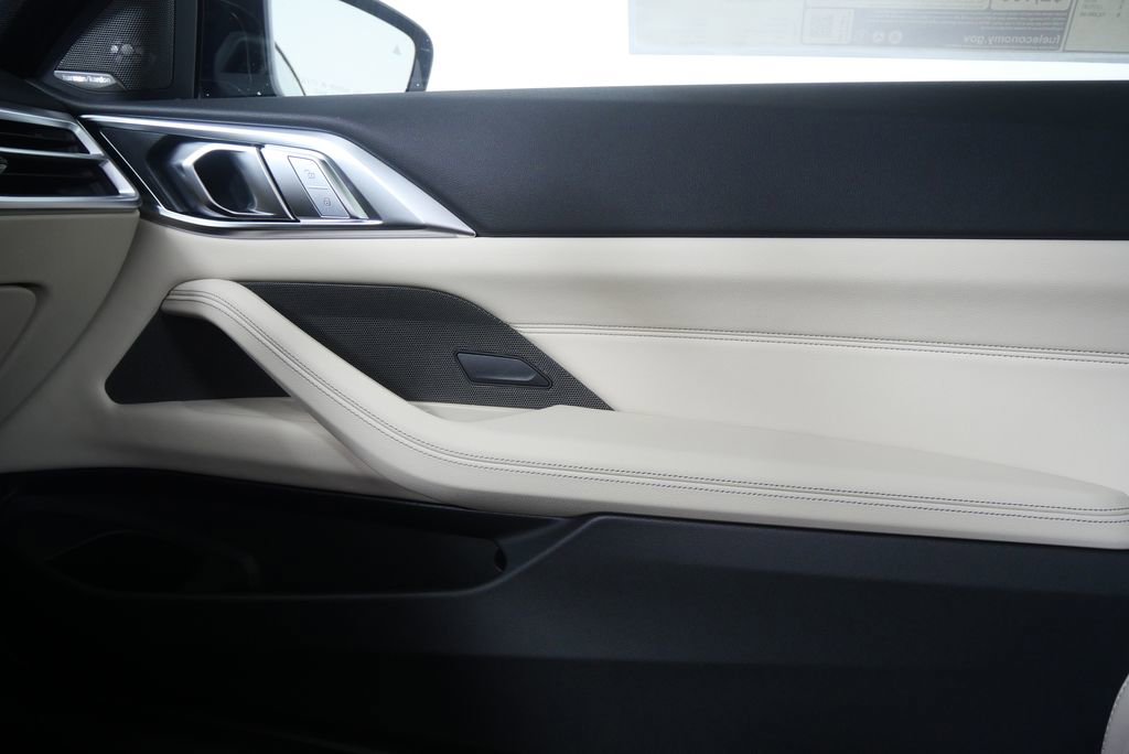 New 2026 BMW M440i Coupe w/ Premium Package RWD image 22