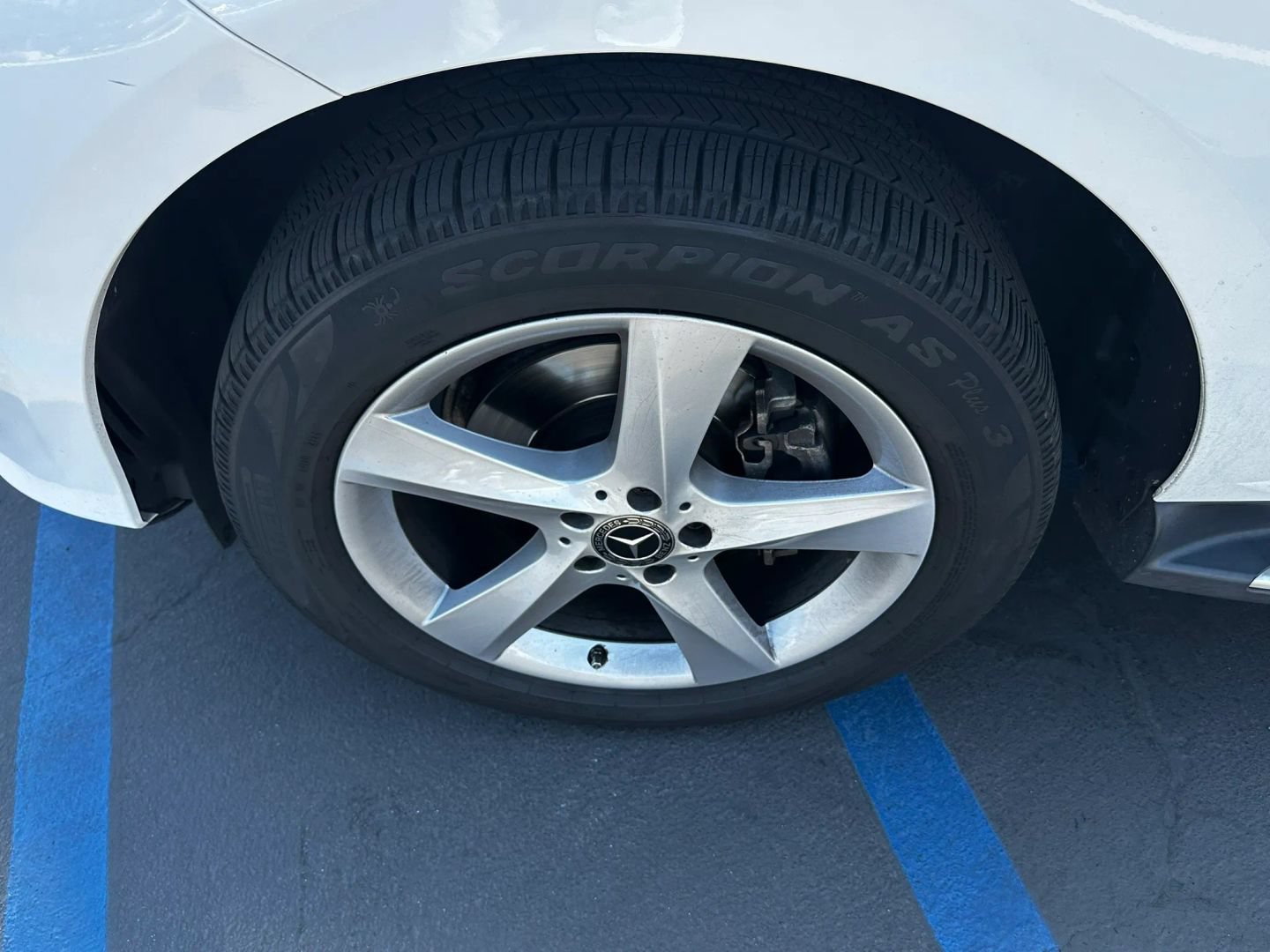 Used 2018 Mercedes-Benz GLE 350 image 32