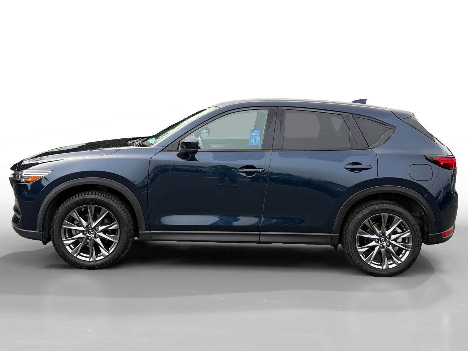 Used 2019 MAZDA CX-5 Signature image 2