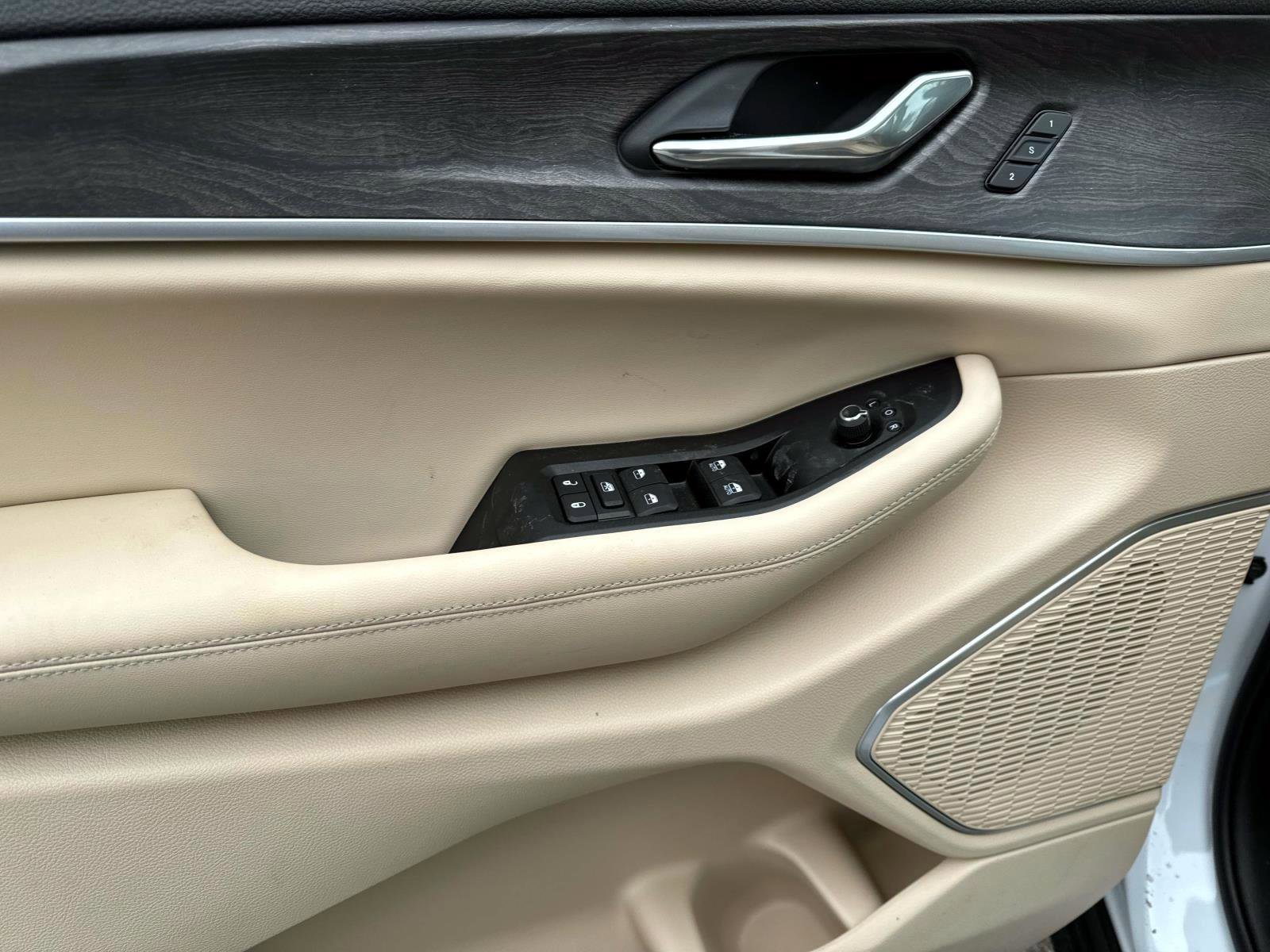 New 2026 Jeep Grand Cherokee Limited image 8