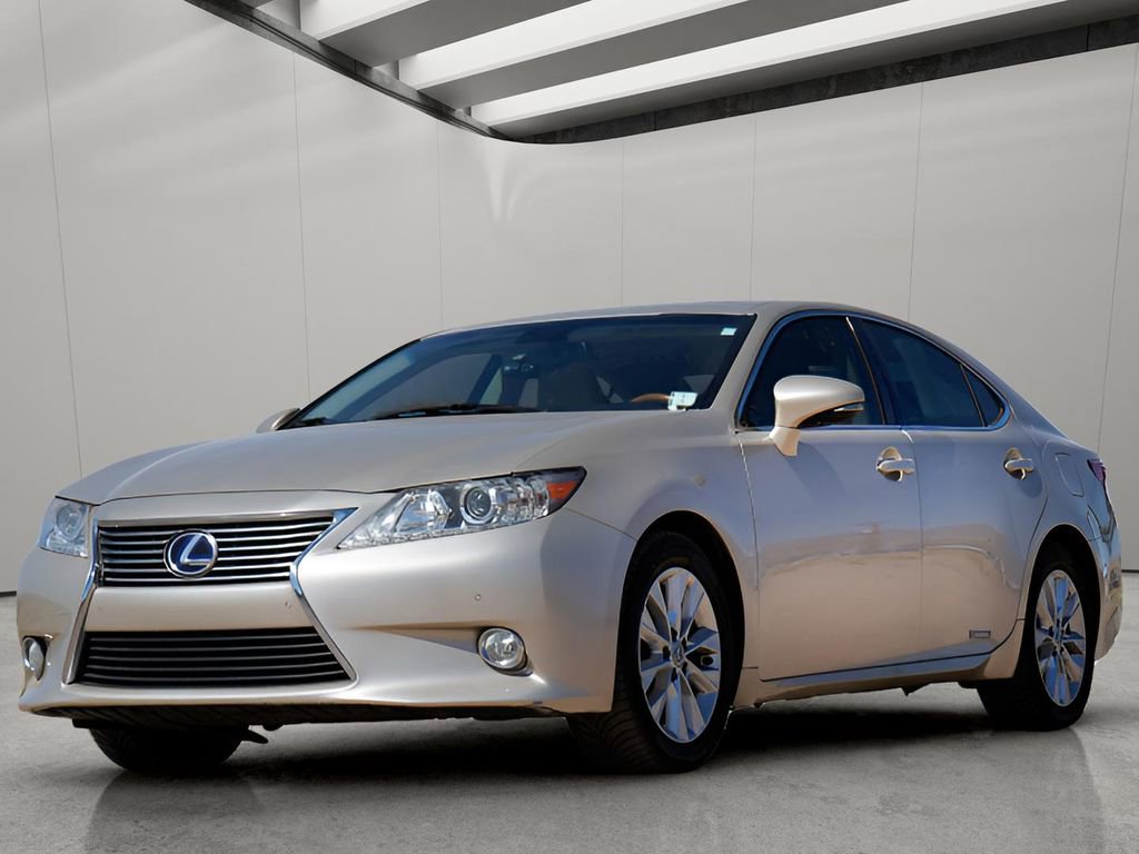 Used 2013 Lexus ES 300h w/ Luxury Pkg image 1