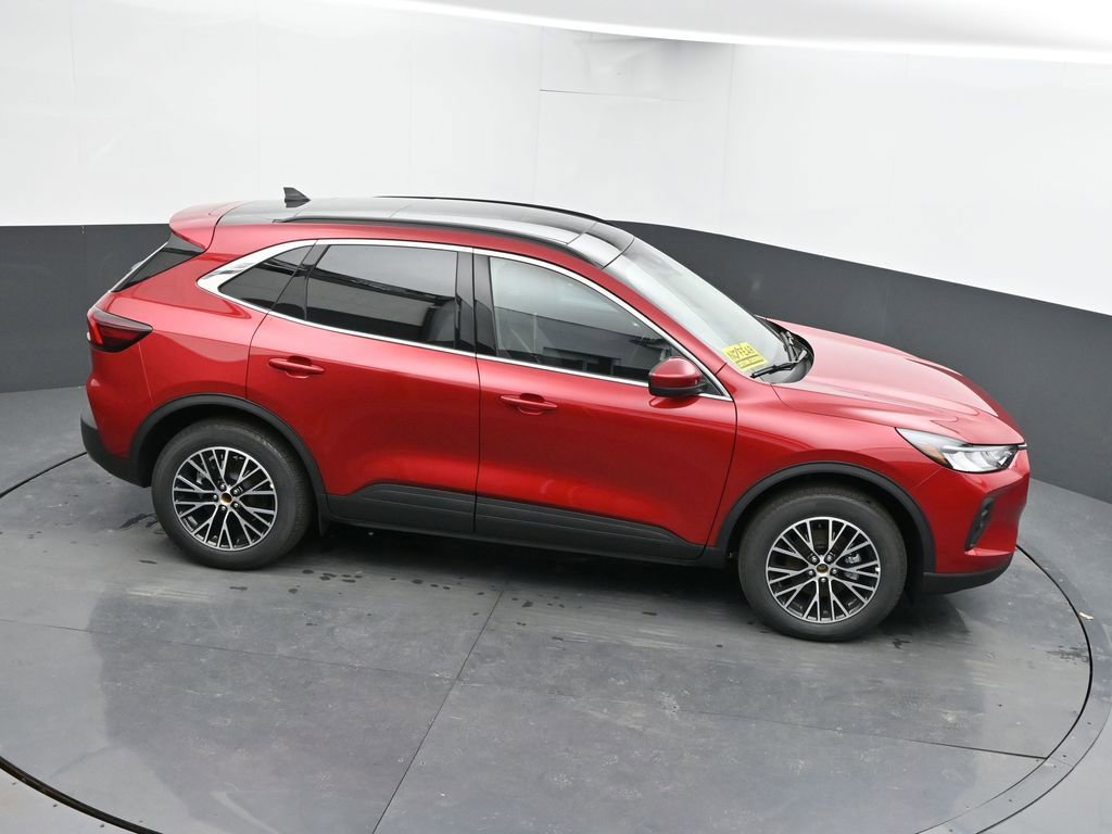 New 2026 Ford Escape SE FWD image 39