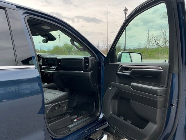 Used 2022 Chevrolet Silverado 1500 LTZ image 21