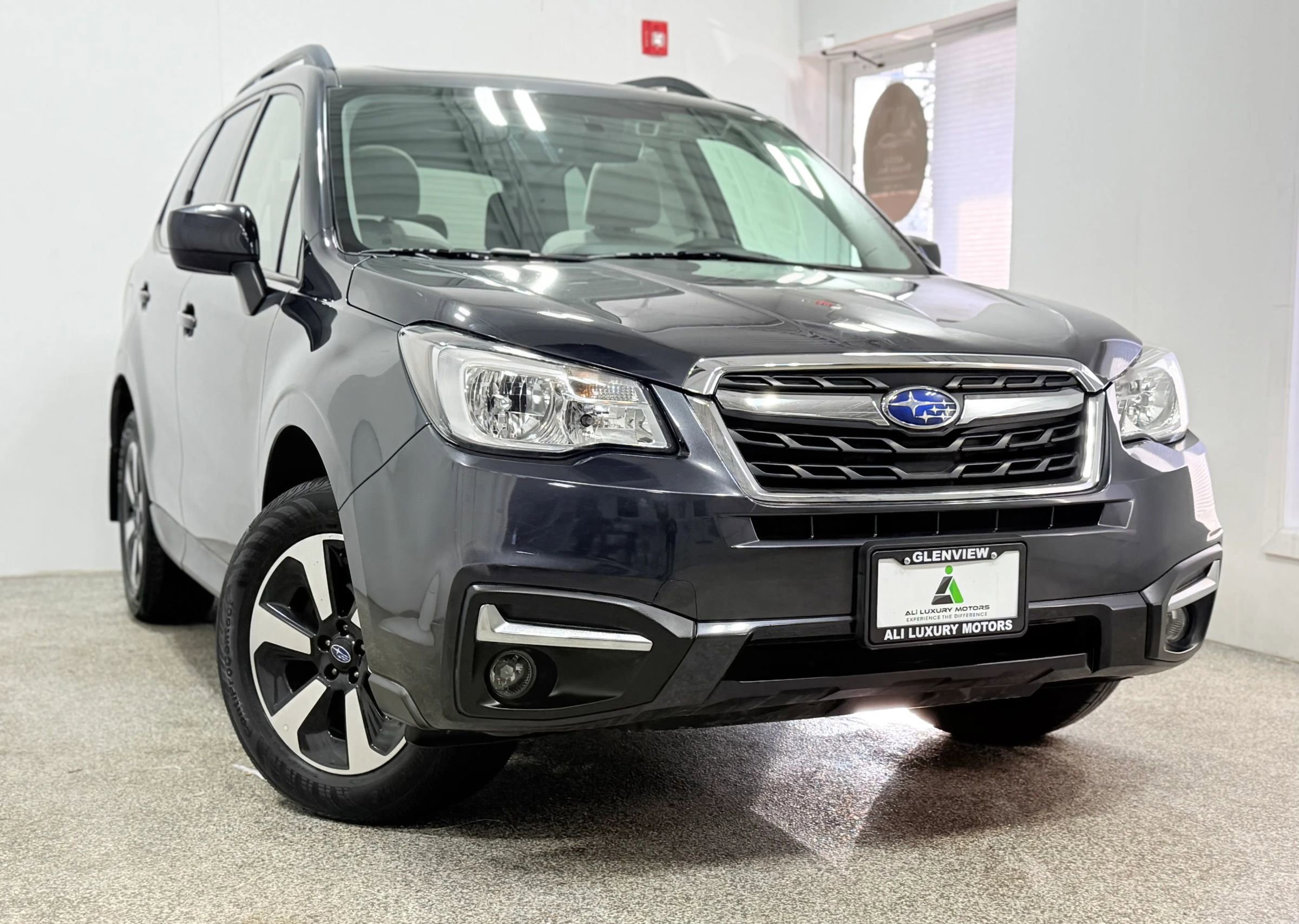 Used 2017 Subaru Forester 2.5i Premium image 3