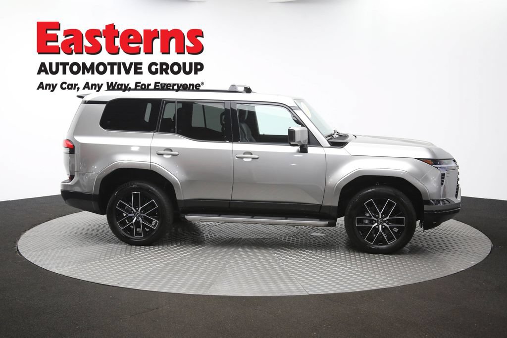 Used 2024 Lexus GX 550 w/ Cold Area Package AWD/4WD image 51