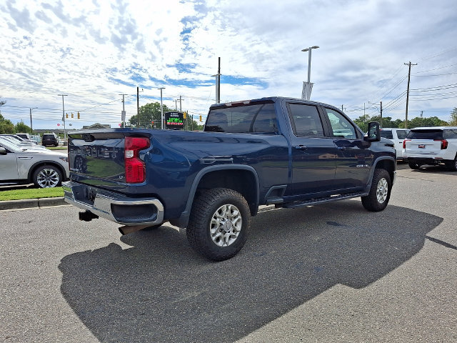 Used 2020 Chevrolet Silverado 2500 LT w/ All Star Edition AWD/4WD image 3