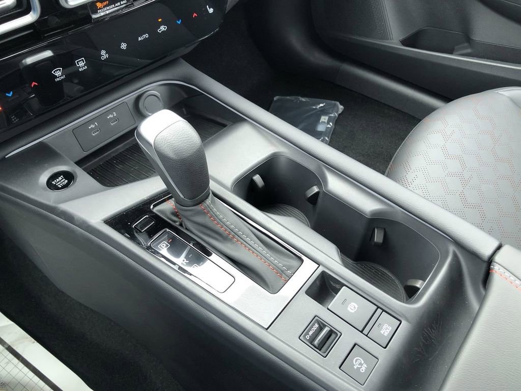 New 2026 Nissan Sentra SR w/ SR Premium Package FWD image 27