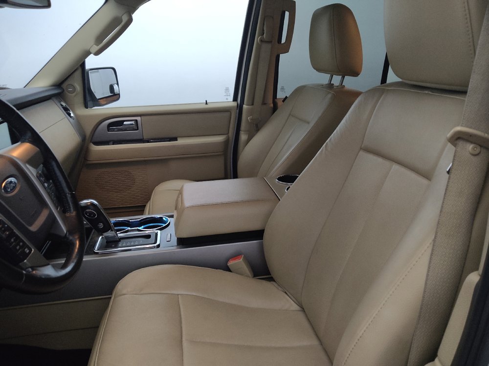 Used 2016 Ford Expedition EL Limited w/ Equipment Group 301A AWD/4WD image 17