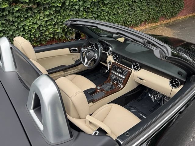 Used 2014 Mercedes-Benz SLK 350 image 47